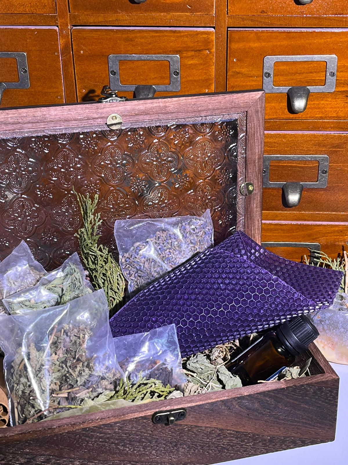 Enzo's Chakras Apothecary Hand-rolled Candle Kit