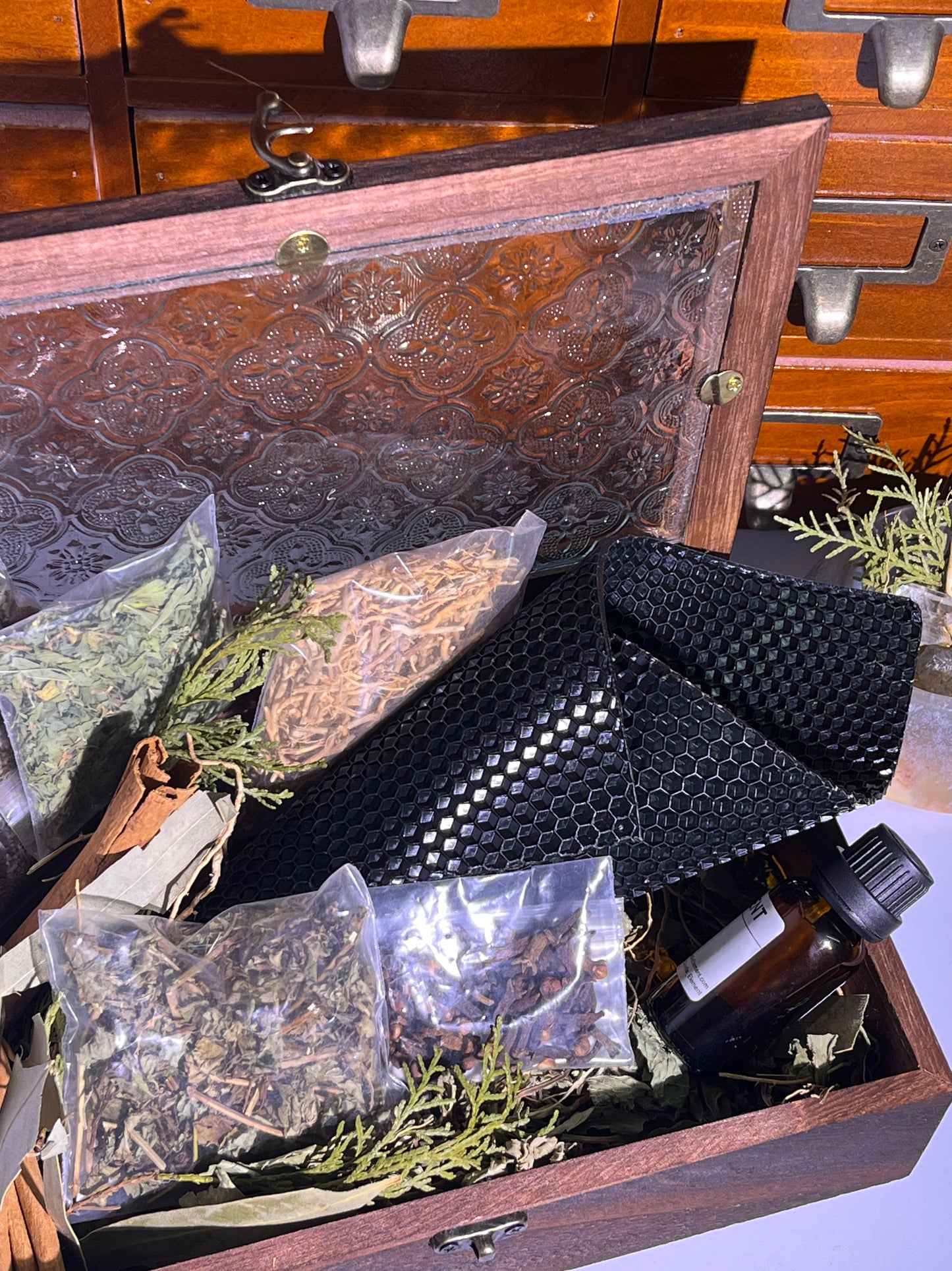 Enzo's Magic Apothecary Protection & Energy Clearing Charm Kit